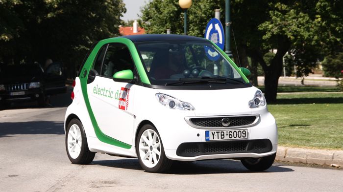 Στο νέο Auto Τρίτη θα διαβάσετε τη δοκιμή του ηλεκτρικού smart fortwo electric drive.